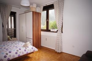 Apartma Strmi